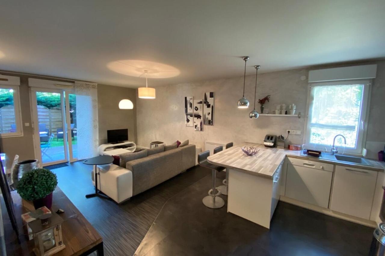 Bel Appartement Proche Tours Centre Bretonneau La Riche Dış mekan fotoğraf