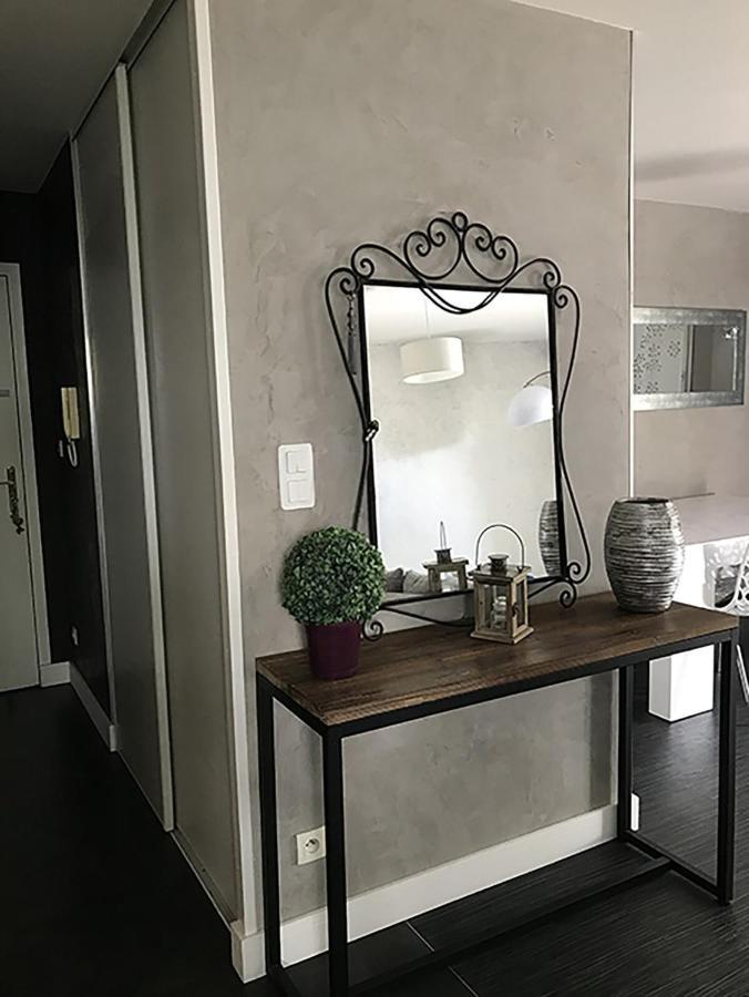 Bel Appartement Proche Tours Centre Bretonneau La Riche Dış mekan fotoğraf